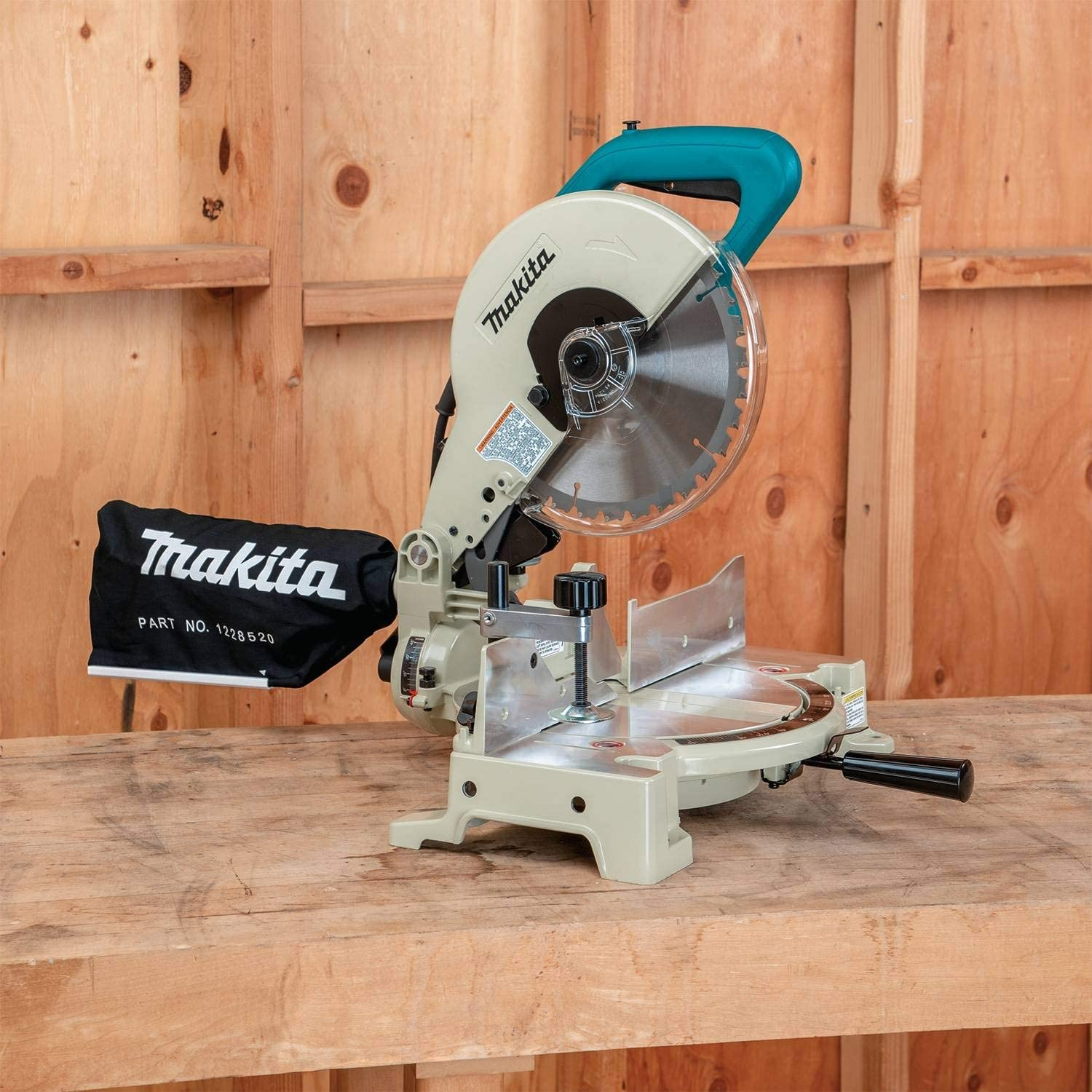 INGLETEADORA MAKITA 10 1/4 1650W LS1040