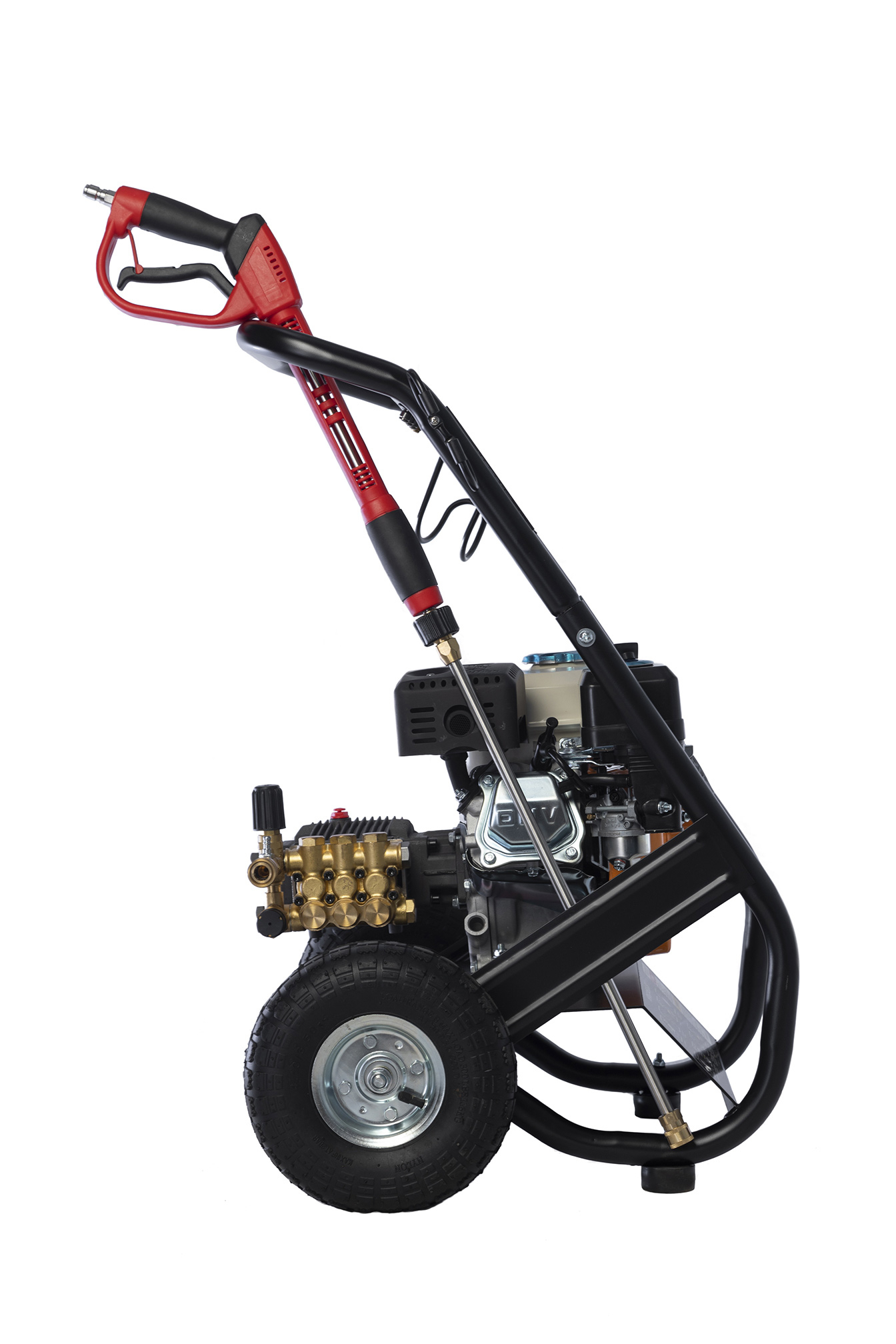 HIDROLAVADORA EXPLOSION LUSQTOFF 2700 PSI 6.5HP 13 LITROS POR MINUTO